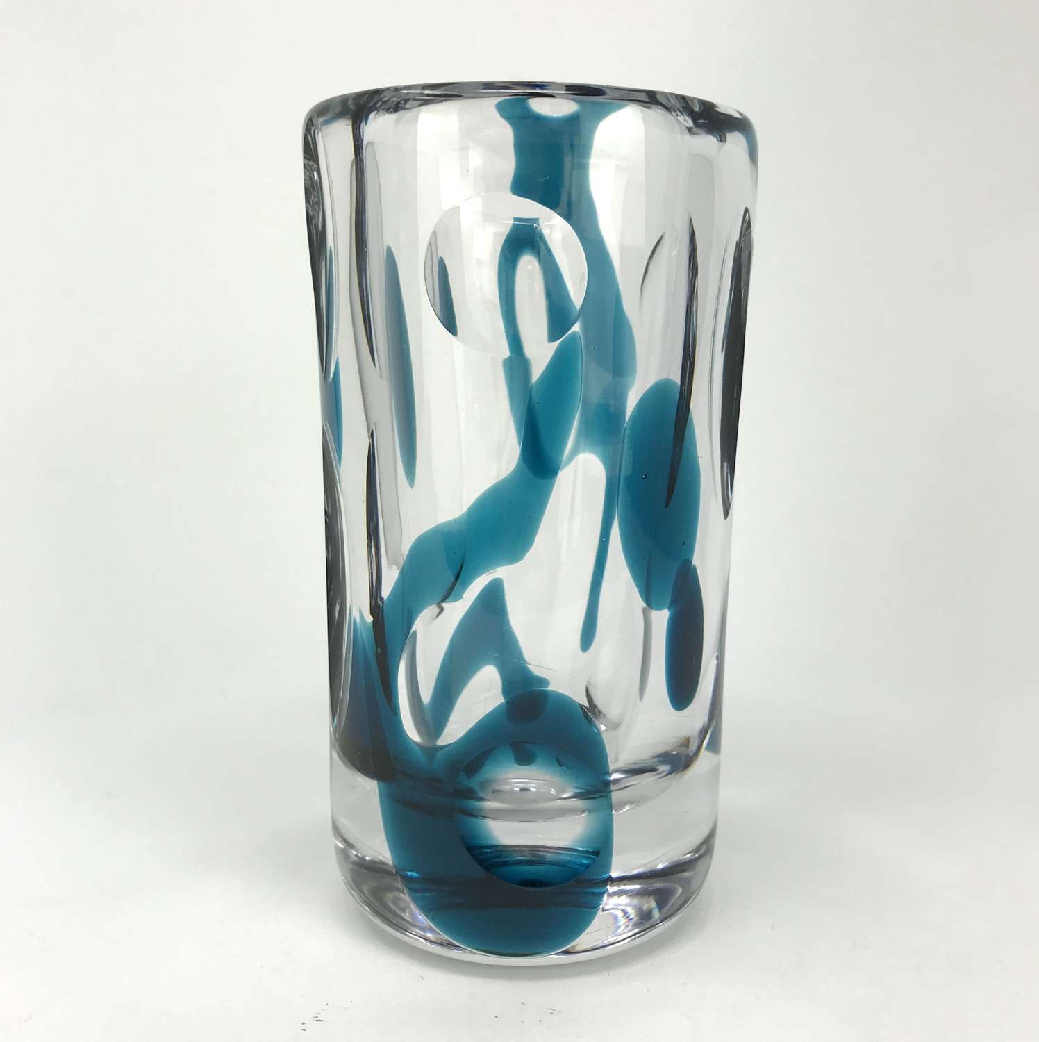 Vicke Lindstrand Vase With Blue Swirl Pattern Kosta, Sweden 1960s
