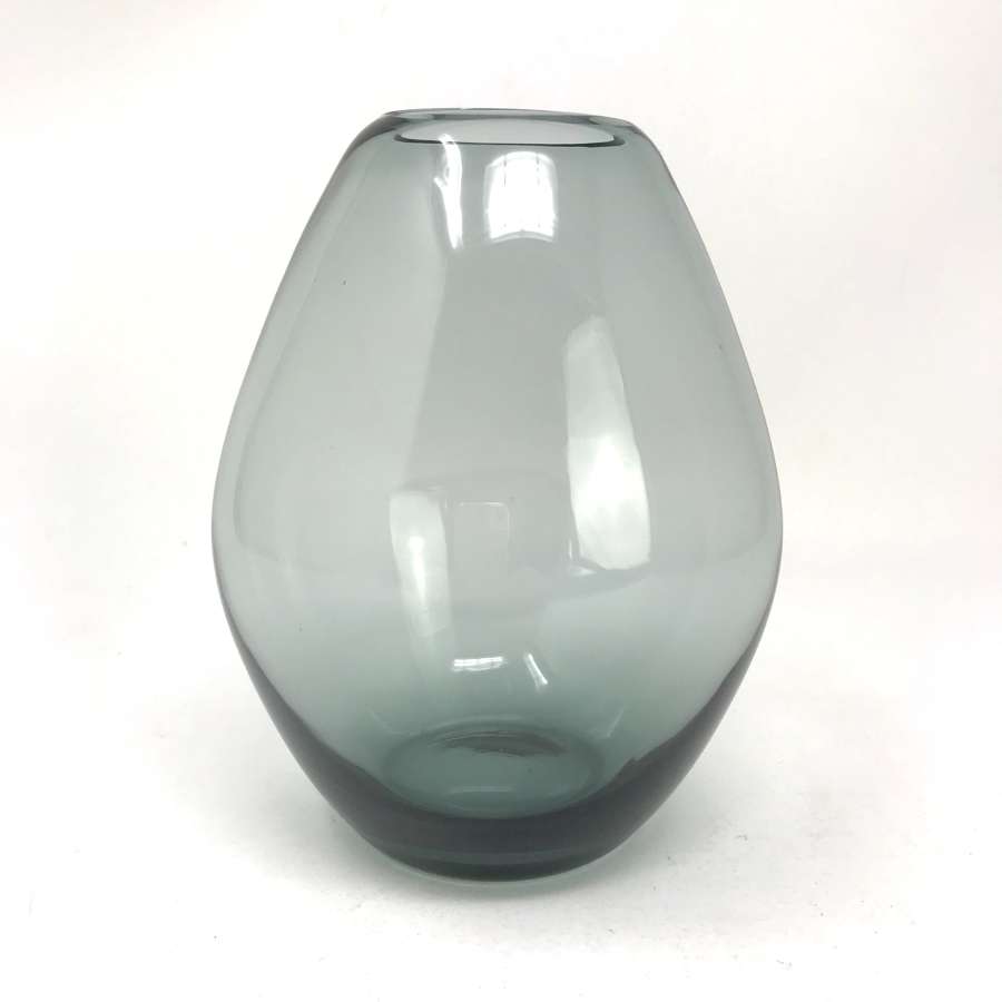 Wilhelm Wagenfeld Bauhaus Tourmaline Glass Vase WMF Germany