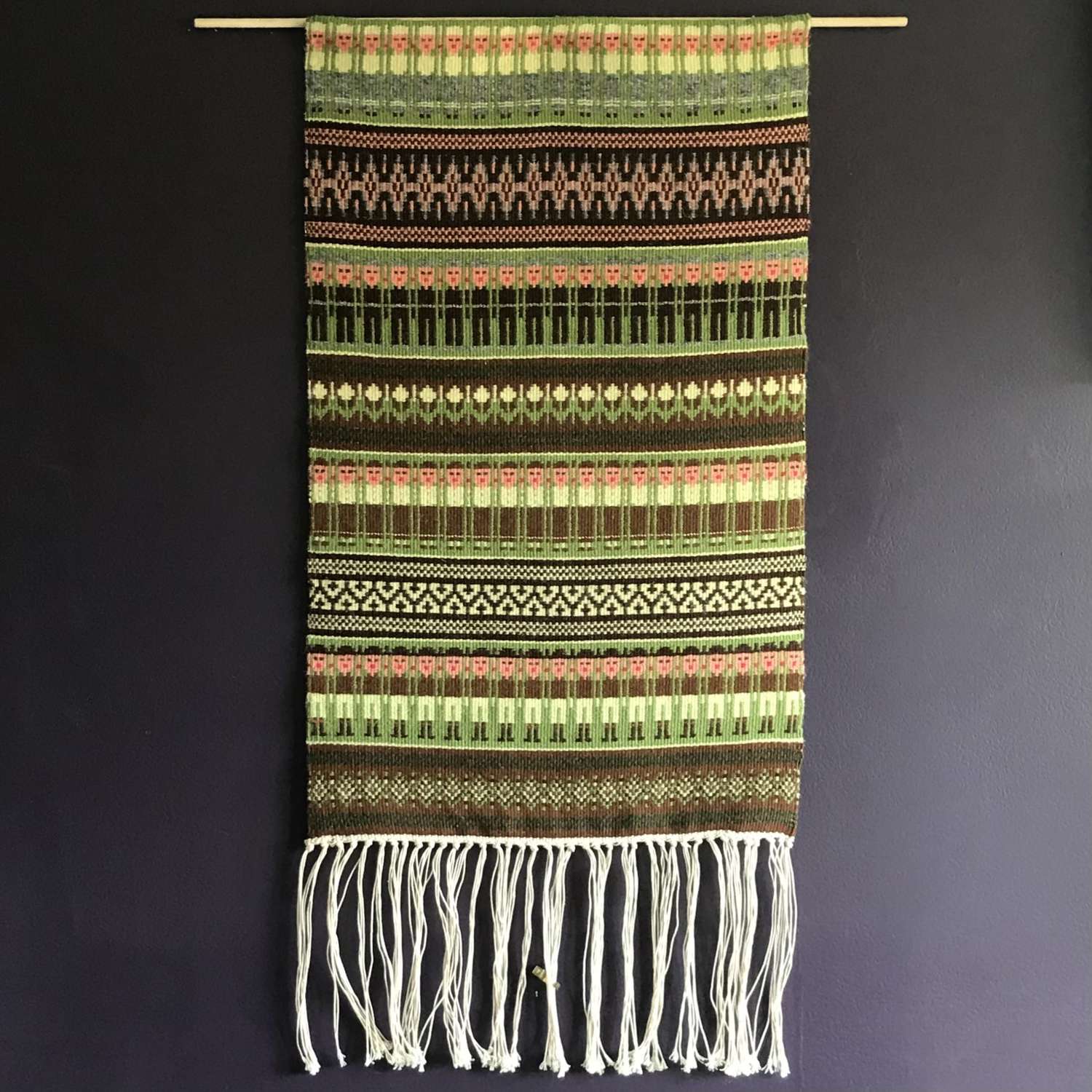Swedish handwoven tapestry with boundweave figures