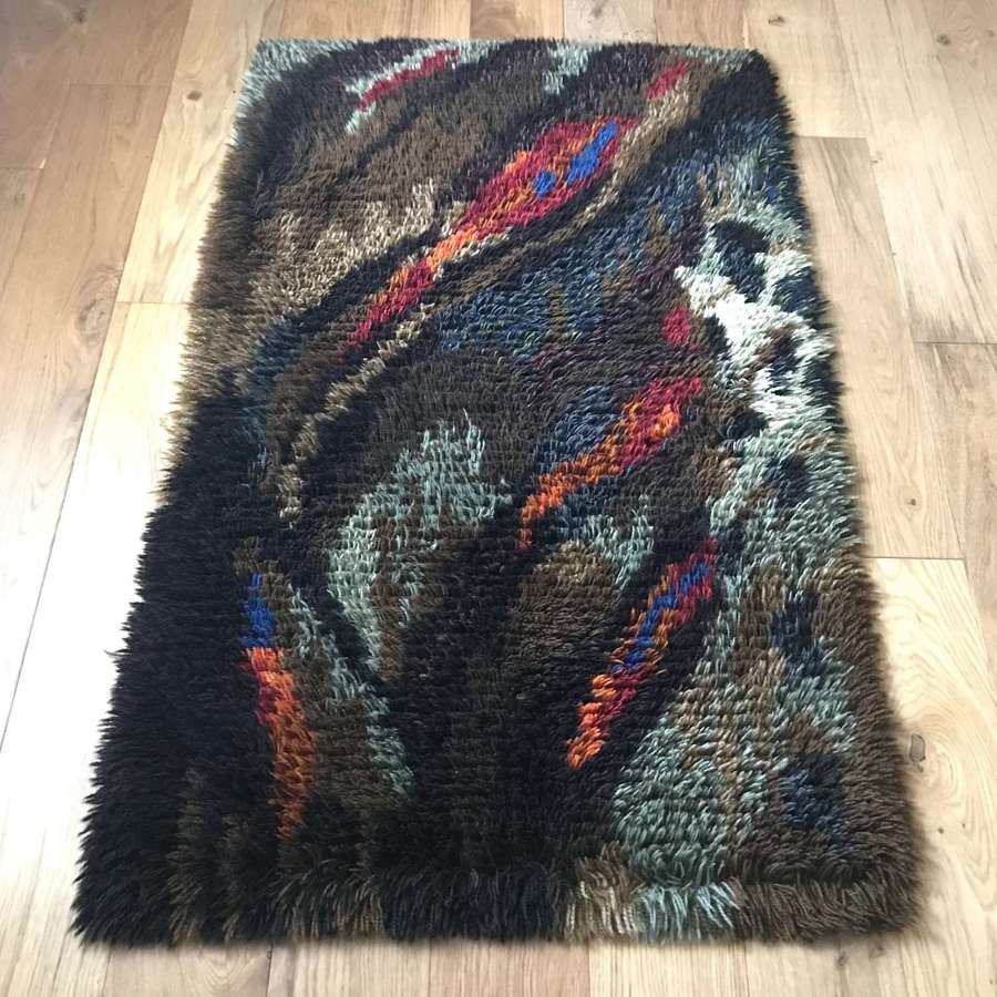 Swedish woollen rya rug abstract flame pattern 1960s