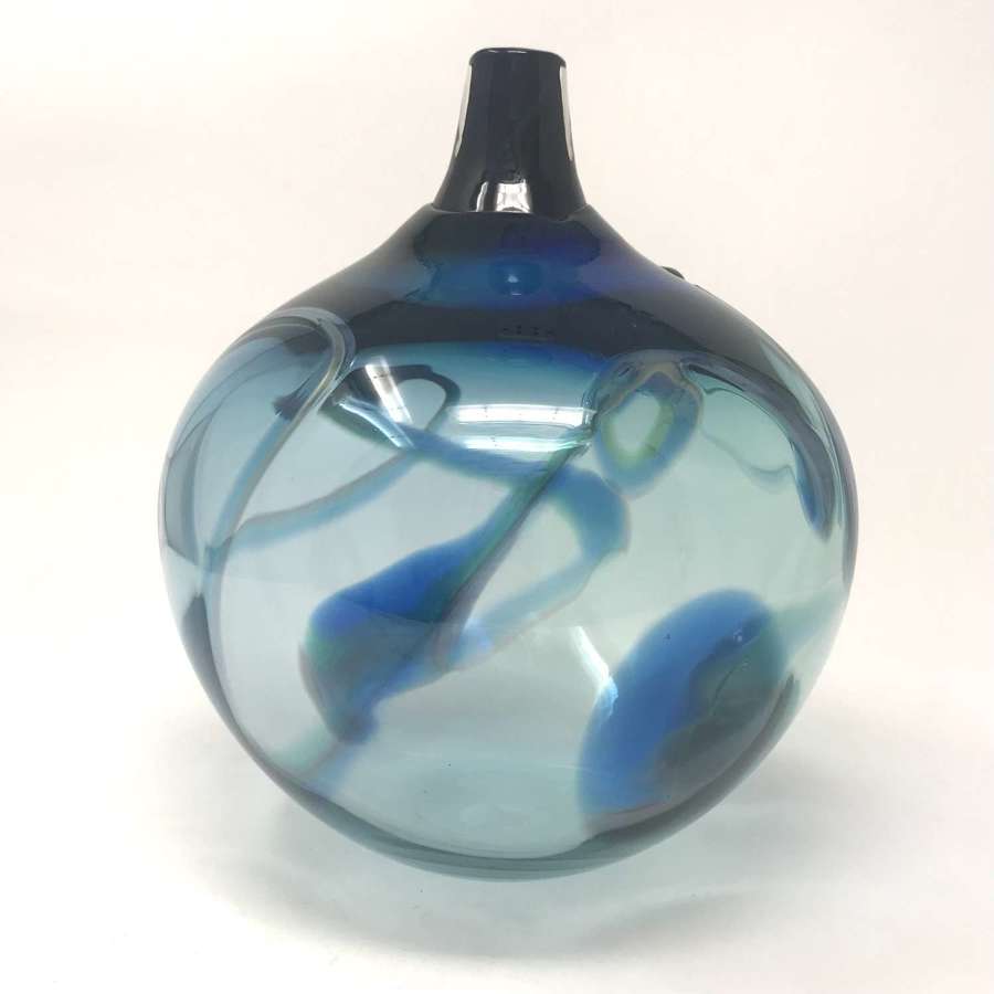 Eva Englund glass ball vase with blue swirls Strömbergshyttan 1997