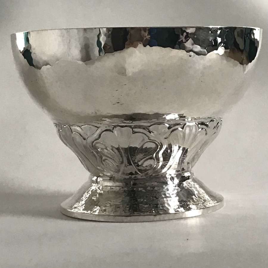 Erlandssons Silvervarfabriks silver bowl with leaf pattern Sweden 1923