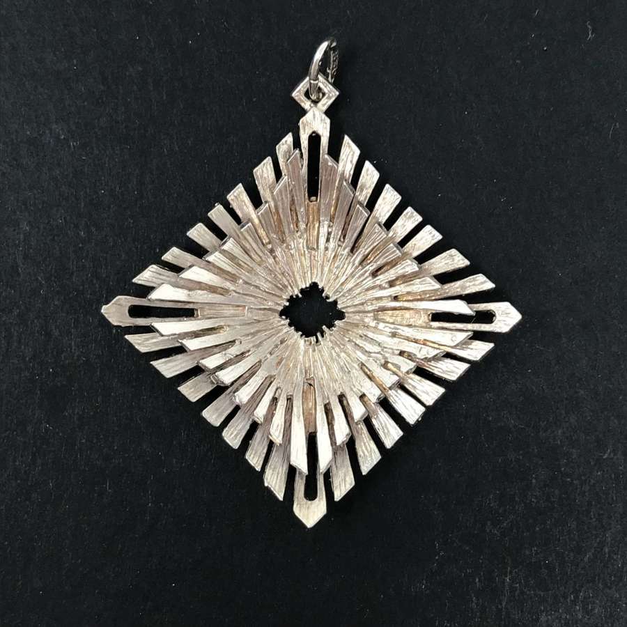 Modernist silver pendant by Pekka Ilmari Aulin, Finland