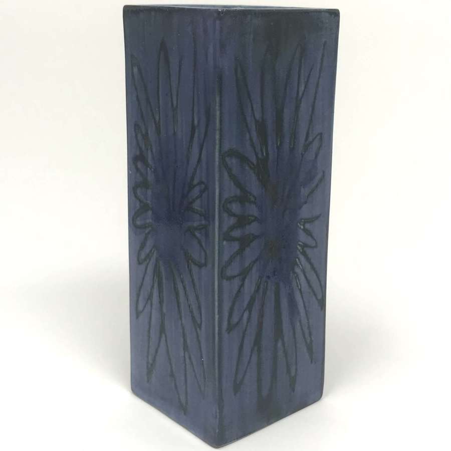 Troika daisy pattern blue vase, St Ives England 1960s
