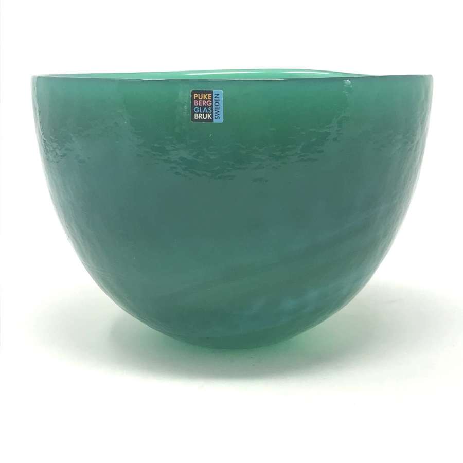 Eva Englund Green glass bowl with blue swirls, Pukeberg Sweden c1960s