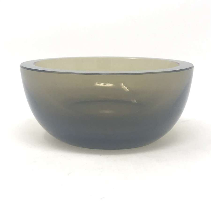 Göran Hongell green-grey glass bowl, Karhula, Finland 1935