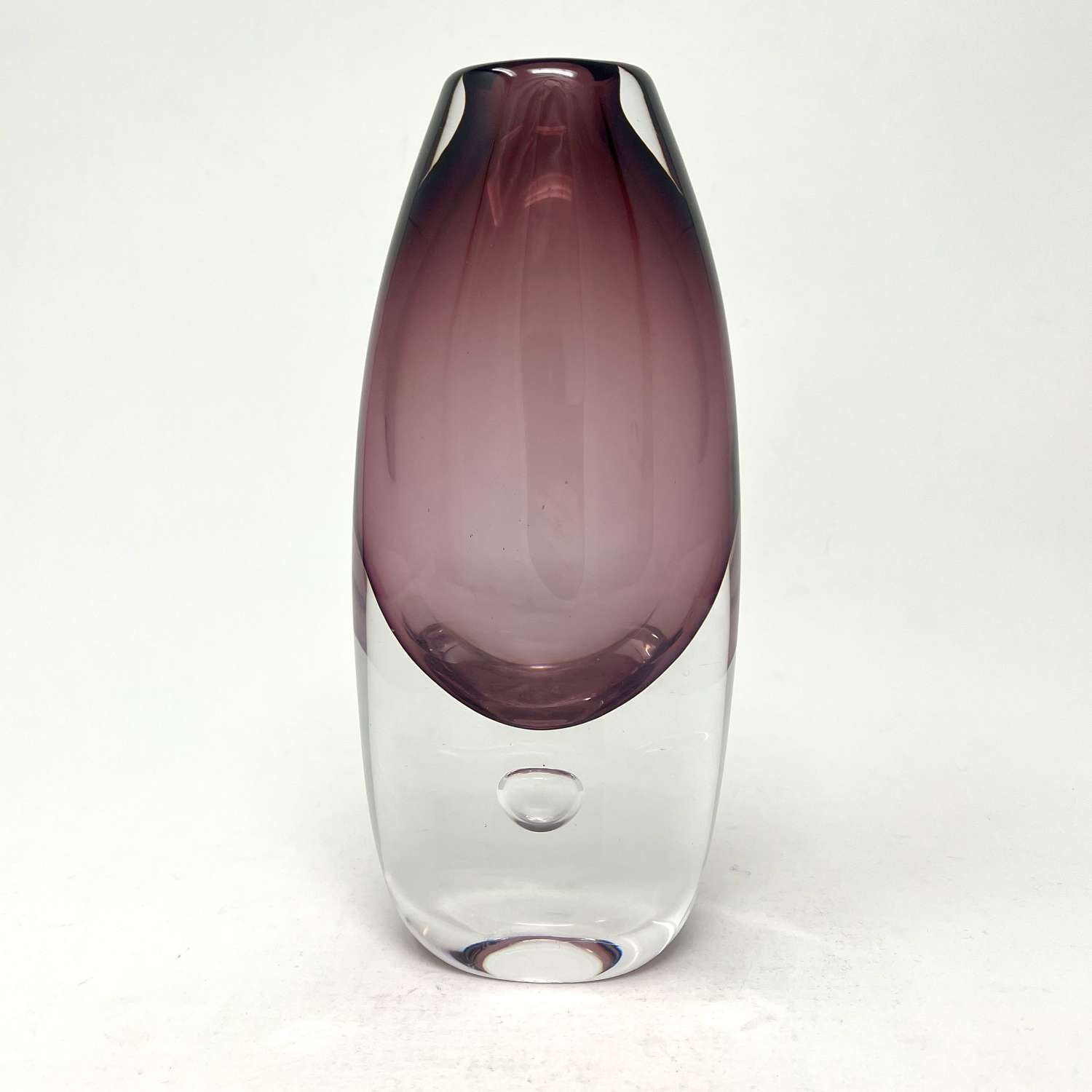 Ernest Gordon amethyst glass vase with bubble Åfors Sweden 1950s