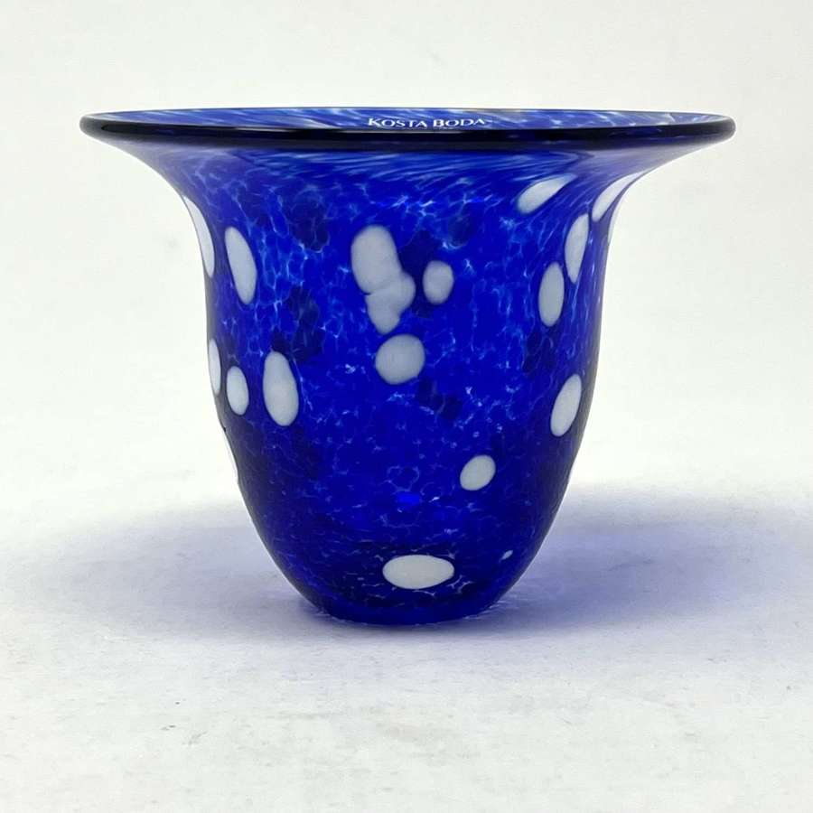 Ulrica Hydman Vallien small blue and white glass bowl Kosta Boda 1990s