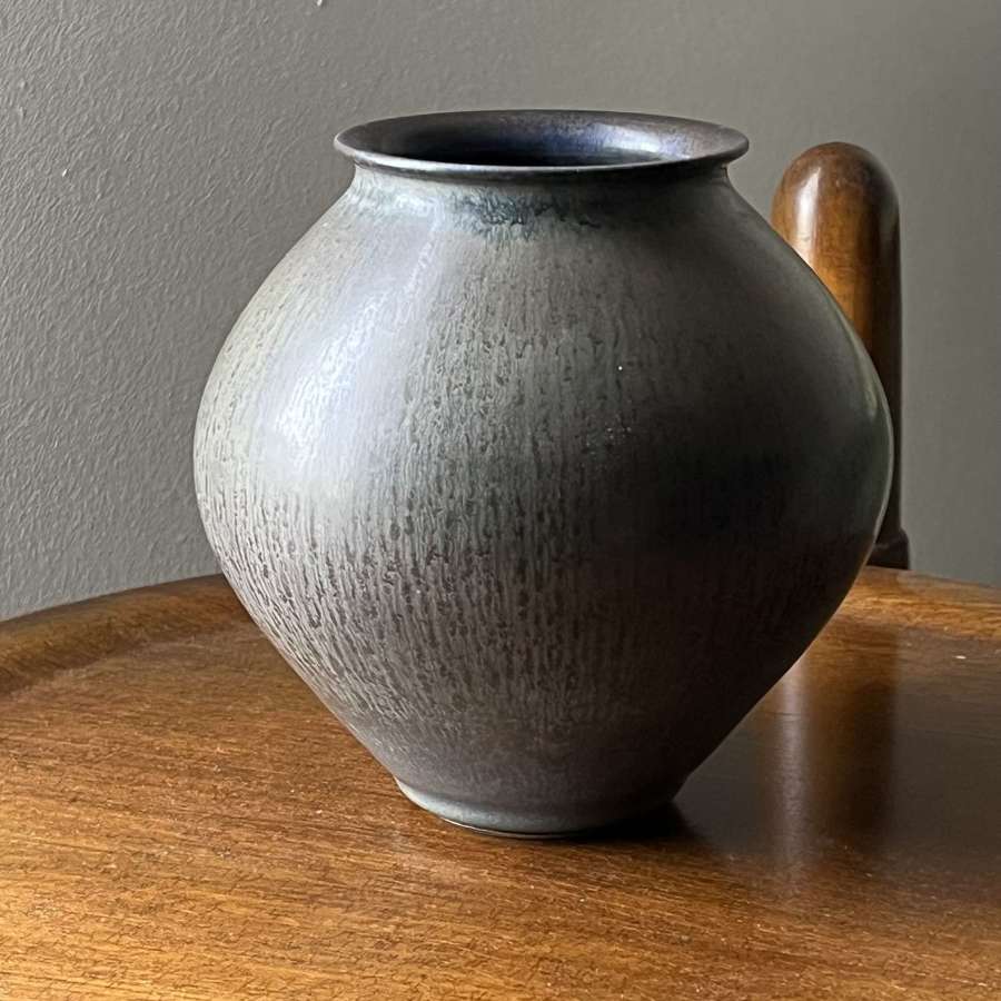 Berndt Friberg stoneware vase with grey haresfur glaze Sweden 1940s